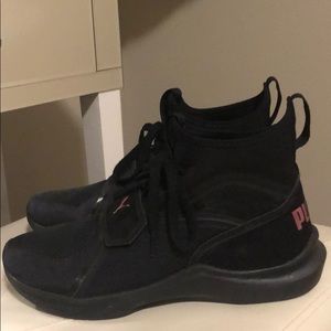 US womens size 10 Puma fierce core high top
